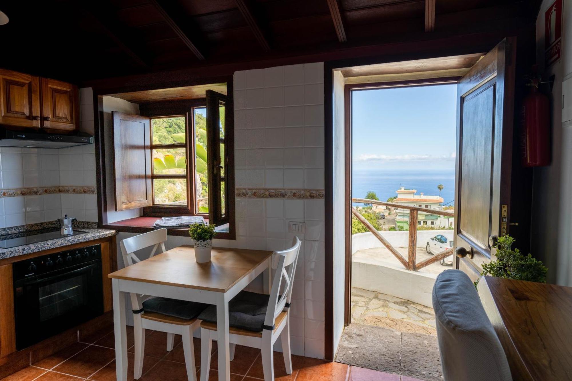 Las Casitas Del Bebedero - Yoga & Ecoturismo Икод де лос Винос Екстериор снимка